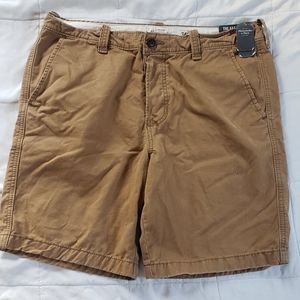 New With Tags Abercrombie & Fitch Men’s Shorts.  Size 34 waist.  Classic fit.